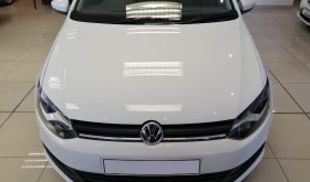 VOLKSWAGEN POLO 1.2 TSI MANUAL 2017 MODEL WHITE.