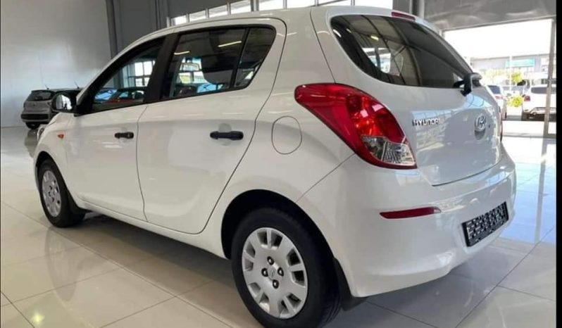 HYUNDAI i20 MANUAL 1.4 MOTION 2014 MODEL WHITE. full