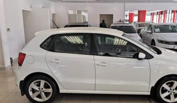 VOLKSWAGEN POLO 1.2 TSI MANUAL 2017 MODEL WHITE. full