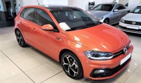 VOLKSWAGEN POLO 1.O TSI COMFORTLINE MANUAL R-LINE 2018 MODEL SUNROOF ORANGE