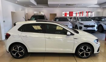 VOLKSWAGEN POLO TSI R-LINE 1.0L AUTO DSG SUNROOF 2018 MODEL WHITE full