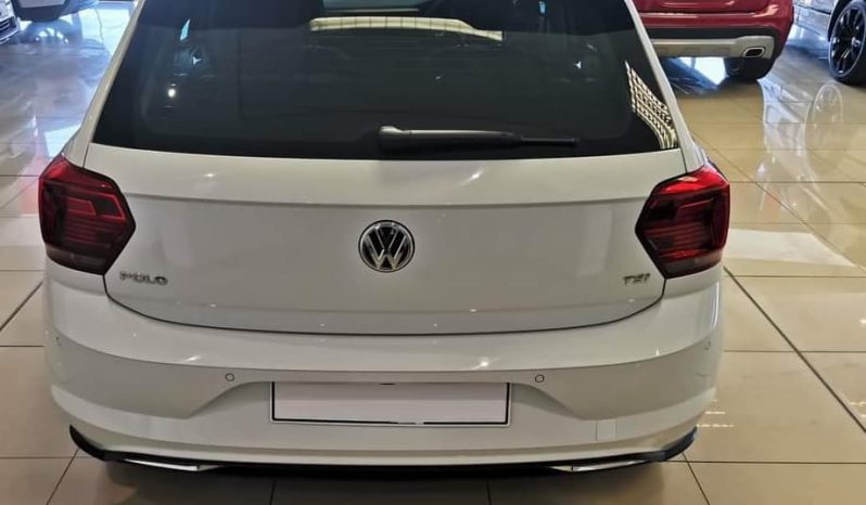 VOLKSWAGEN POLO TSI R-LINE 1.0L AUTO DSG SUNROOF 2018 MODEL WHITE full