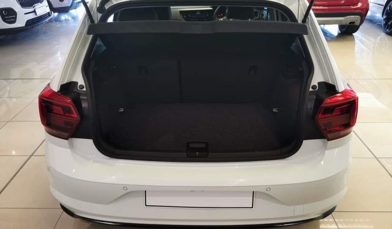 VOLKSWAGEN POLO TSI R-LINE 1.0L AUTO DSG SUNROOF 2018 MODEL WHITE full
