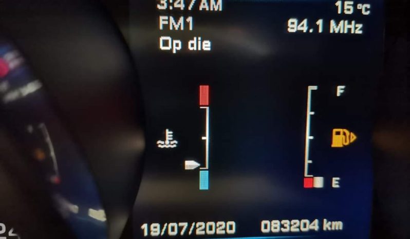 LAND ROVER EVOQUE HSE DYNAMIC ID4 2017 MODEL SUNROOF SILVERGREY full